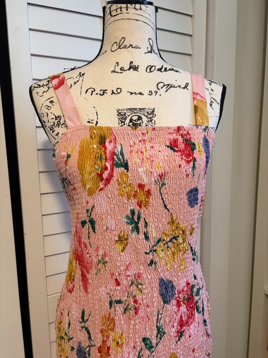 Pretty Garden Ruched Dress - Picture 4 of 6